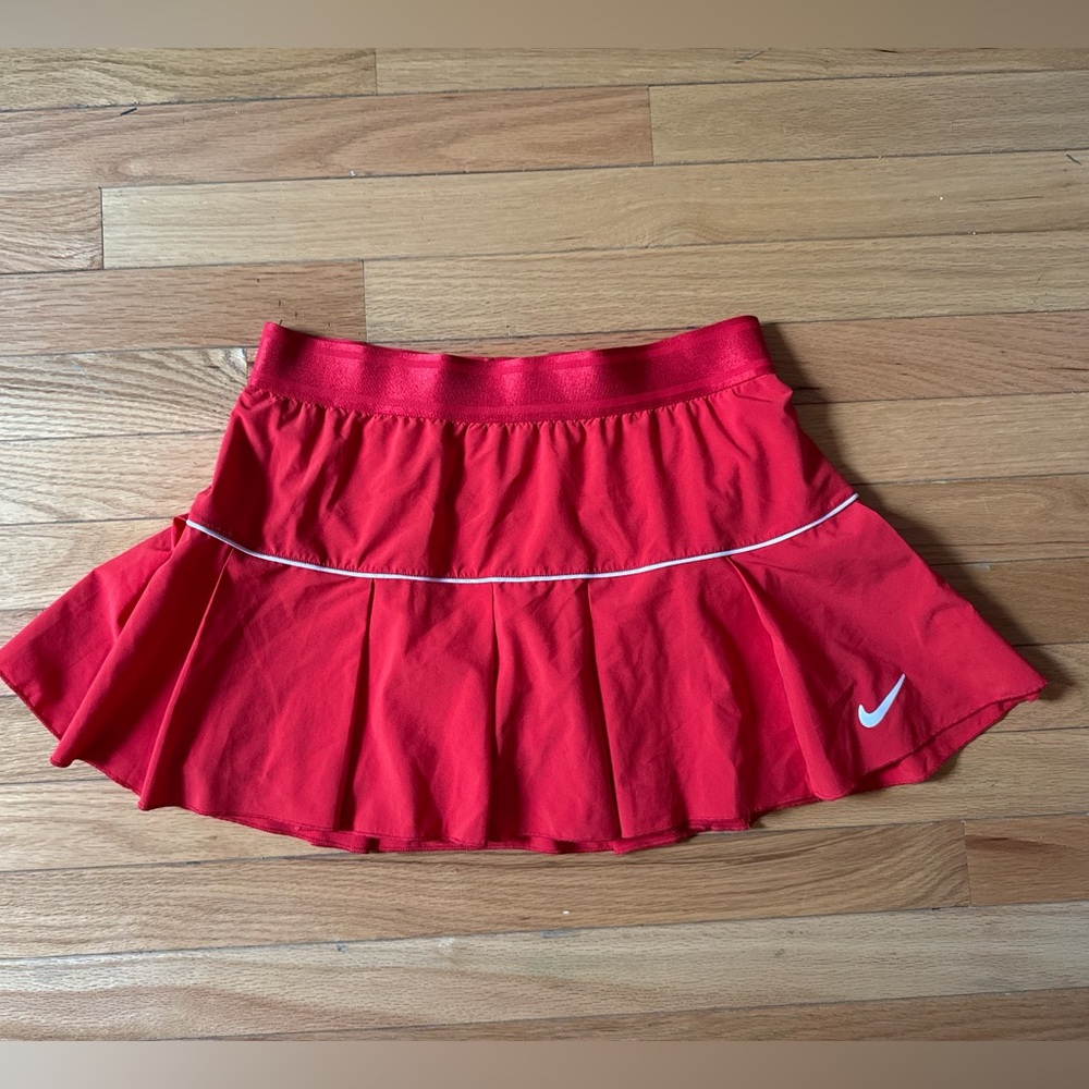 Nike Dri-FIT UGA Georgia Women’s Tennis Team Issued Skirt Red M